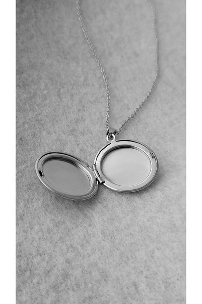Herşey Nota 316L Paslanmaz Çelik Gümüş İçi Açılır Yuvarlak Tasarım Kapaklı Fotoğraf Koyulabilen Kadın Kolye