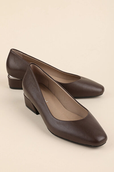 Gondol Genuine Leather Low Heel Shoes Vdt.07 Brown