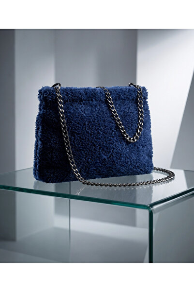 Meya design Special Design Soft Textured Velvet Knitted Bag - Scholarship Clo...
