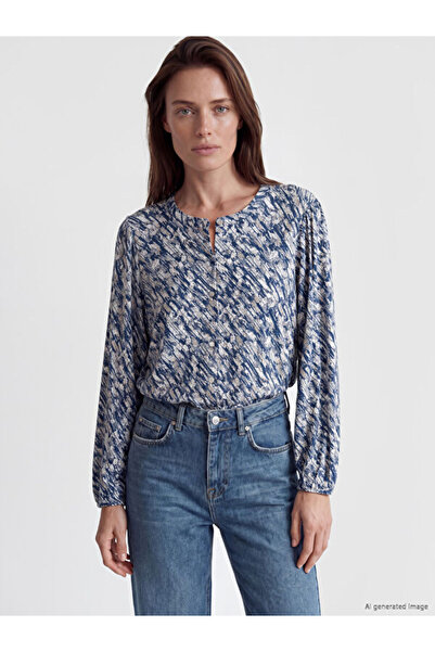 LC Waikiki Crew Neck Patterned Blouse