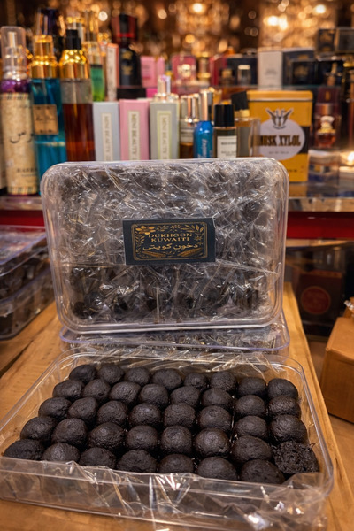 DULAL PERFUME SHOP L.L.C Dukhoon Kuwaiti Bakhoor Kg Box Incense, Oud Agarwood Base with Floral Fruity Top Notes, Warm Spices, Traditional Arabian Fragrance