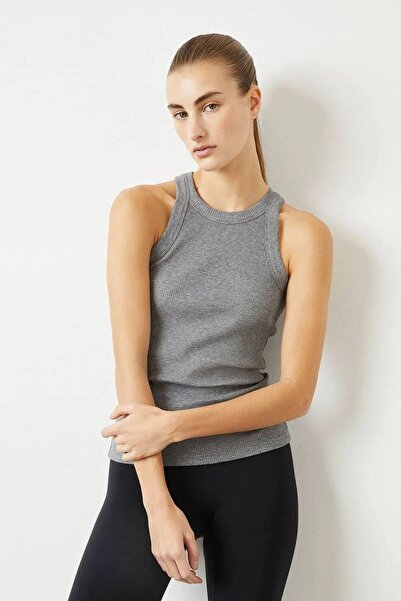 BUSEBABYHOME Crew Neck Zero Sleeve Slim Fit Bodysuit