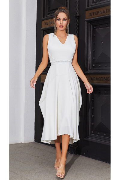 Independent White Midi Dress with an Elegant Flowing Design