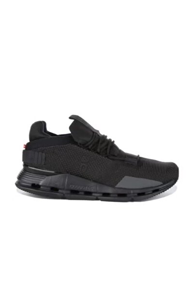 Premium On Cloudnova ‘Black’ – Everyday Performance Sneakers with Modern Urba...
