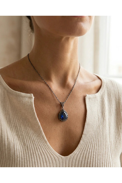 Dorvina Bronze Vintage Women's Necklace Authentic Copper Jewelry Navy Blue Cr...