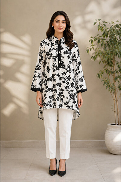 Libas lab -Black Pearl Floral Tunic
