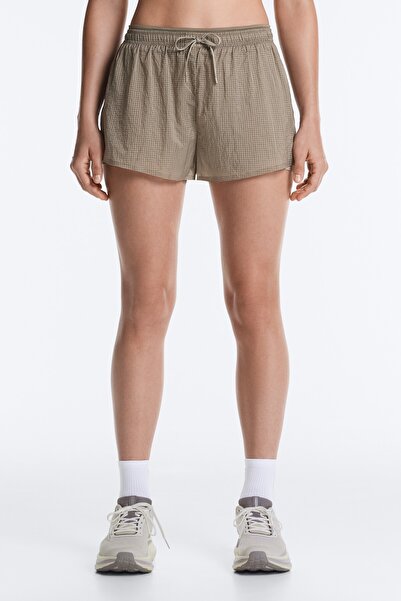 Oysho Technical mid rise 2-in-1 check shorts