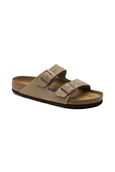 BIRKENSTOK Arizona Soft Footbed（Sizing runs large; order one size smaller）