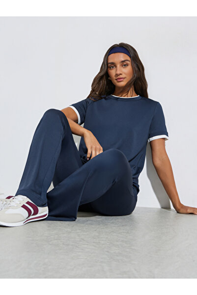Styli Dark Blue Double-Layer Collar T-Shirt and Mid Waist Flared Leggings Set