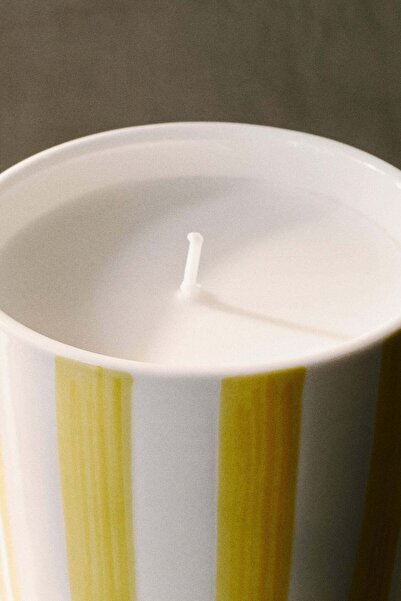 H&M Scented candle in ceramic holder
