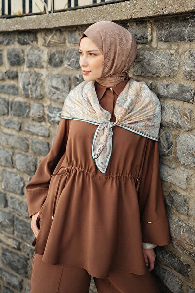 Armine Beli Büzgülü Takım Camel