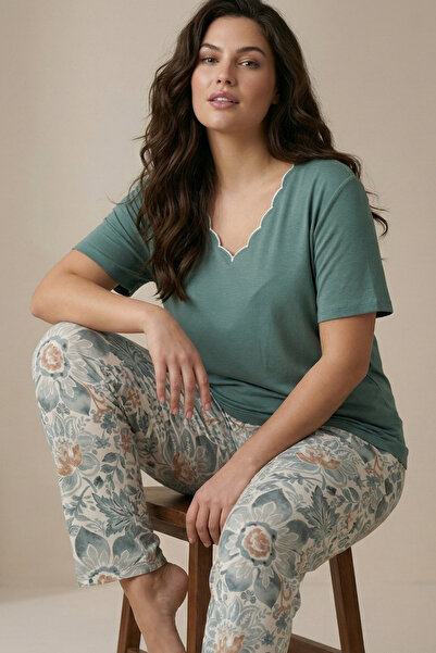 Siyah İnci yeşil desenli Büyük Beden Battal Boy Viskon Örme Pijama Takım