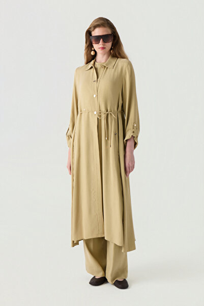 Zühre Minimal Button Detail, Flowing Form, Beige Wear and Go 0398