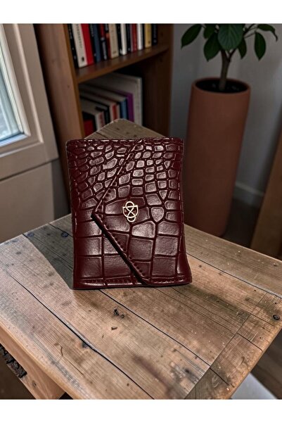 SÜNELA New Product Crocodile Leather Look Pattern Small Size with You