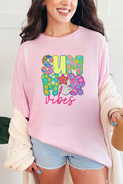 Sarah's Boutique Women's T-shirt – 100% cotton – Floral Vibes
