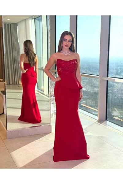 REVE Red Long Dress with Off-The-Shoulder Ruffles at the Waist