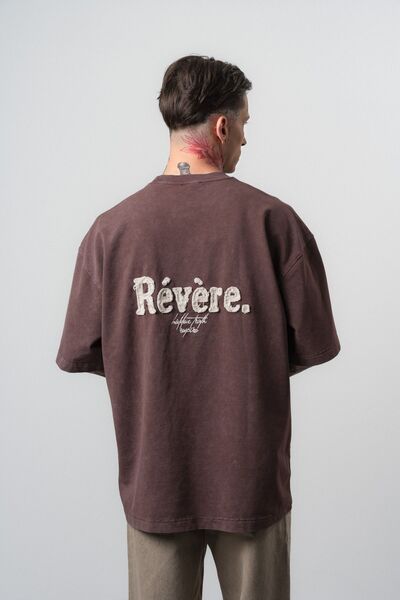 Respire Tricou supradimensionat Revere Maro închis