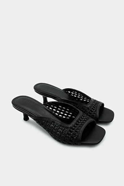 LAMİNTA Monic Knitted Detailed Women's Black Single Strap Slippers