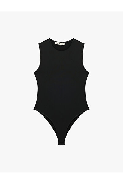 Koton Αμάνικο κορμάκι με λαιμόκοψη Slim Fit