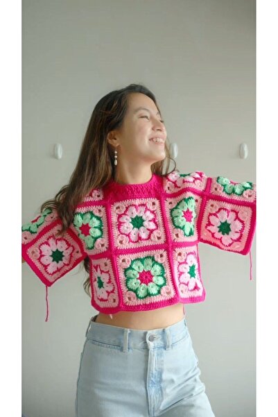 ARTTMACRAME Women's Cropped Knit Blouse