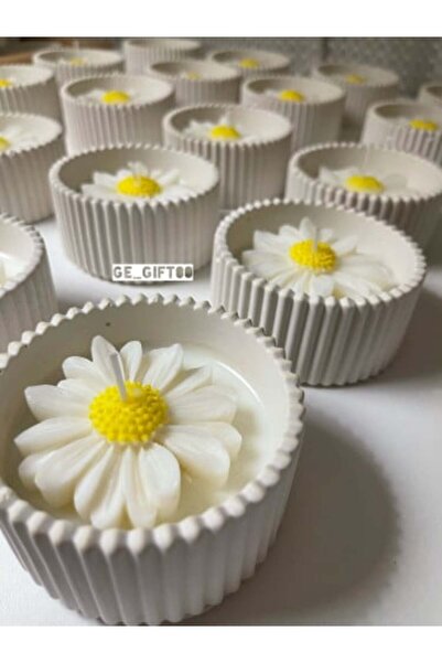 GIFT Daisy Candle - Name Tag