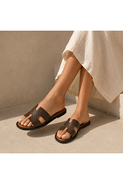 RAPA Women's Brown H-Cut Slippers Comfortable Flat Sole Summer Casual Slippers