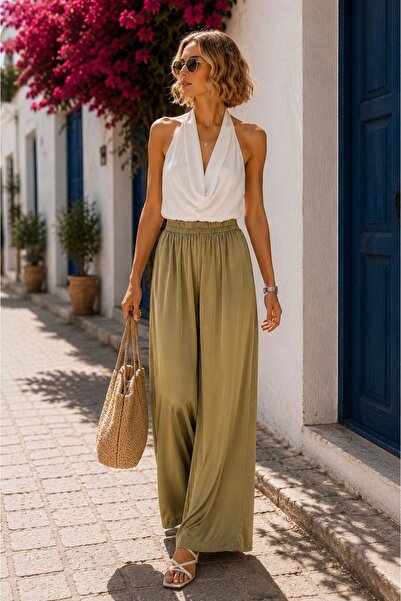 ibeeka Pantaloni din satin fluid verde ulei de Positano, croială lejeră