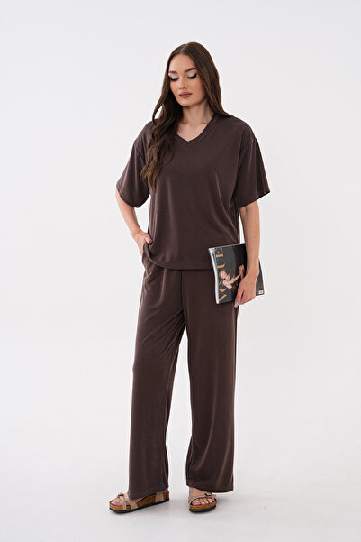 Mega Life V-Neck Pants Suit with Pique Modal Trim