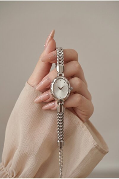 KLISHE Butik Women's Steel Watch Silver Color Oval Case Special Design Vintag...