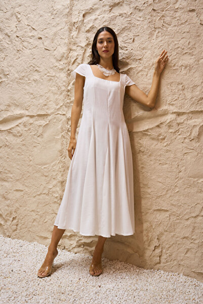 KÜÇÜĞÜM BUTİK White Square Neck Short Sleeve Flowy Linen Dress