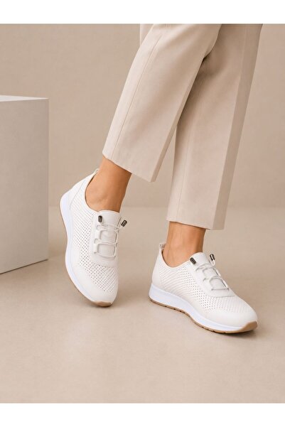 topukludünyası Orthopedic Women's Mother Shoes with Rubber Detailing
