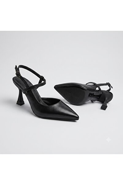 KİNDEP (Wiesse) Closed Toe Women's Shoes with Heels Black Skin