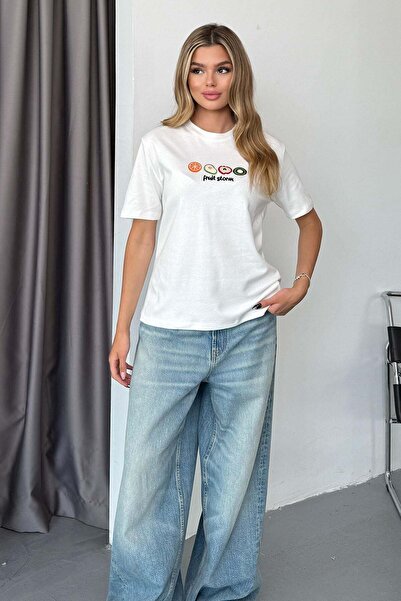 GİYSA Women's Crew Neck Fruit Embroidered Cotton T-Shirt White - 26Y 26703