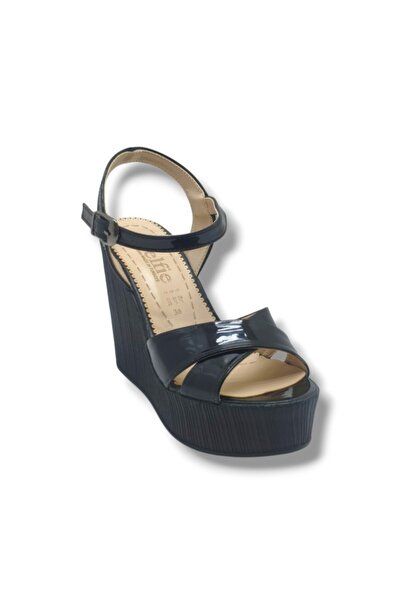 SELFİE 4285-26 Patent Leather Cross Strap High Padded Sole Fashion Women's Sa...