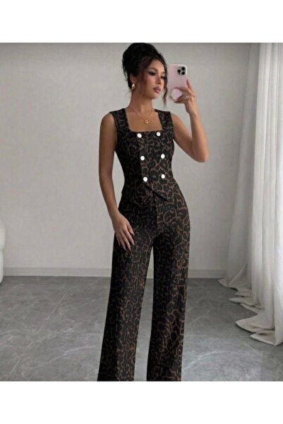Wear Up Women's Button Detail Vest and Wide Leg Pants Wrinkled Fabric Two-Pie...