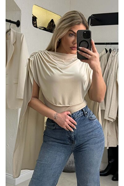 liya butik Bej Yaka Detay Bodysuit