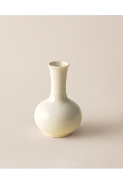 Madame Coco Sabina Vase - Soft Ecru