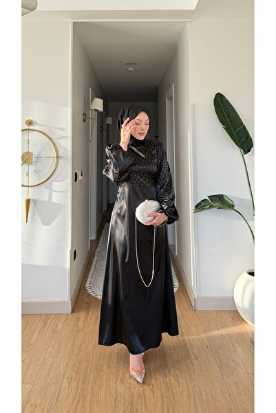 NİLNUR MODA فستان سهرة نسائي من الساتان مزين بالأحجار من الموسم الجديد