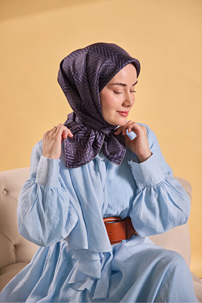 Silk Home وشاح من الحرير المزخرف بنقشة التويل 11520
