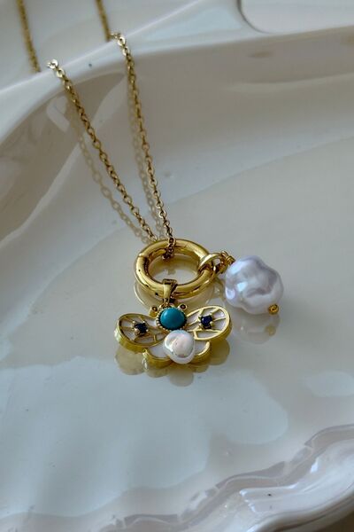 Trendy Butik Steel Butterfly and Pearl Pendant Necklace