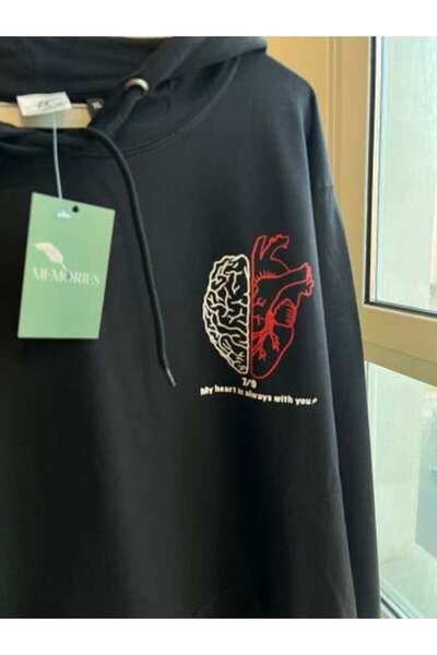 Memories & more A phrase of your choice, heart and mind pullover