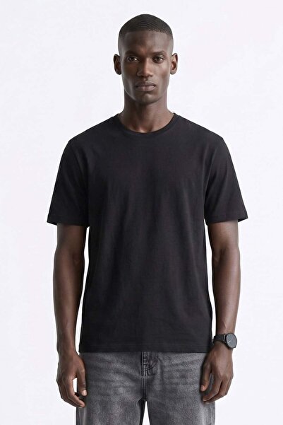 BARRELS AND OIL Men's Crew Neck Regular Fit T-Shirt - Black