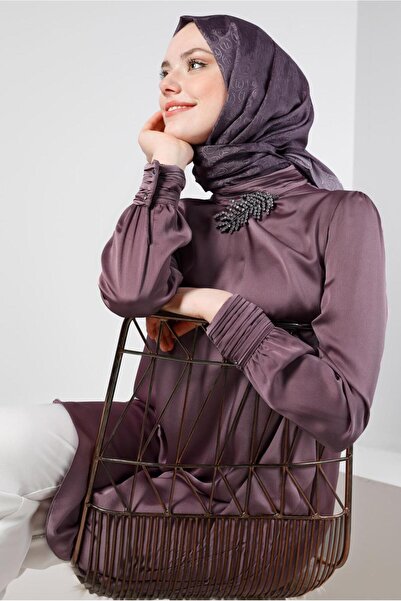 Alvina ACCESSORY DETAILED SATIN TUNIC 43523