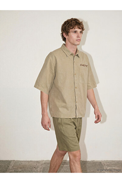 LC Waikiki Nevavm Loose Fit Embroidered Men's Shirt with a Difference