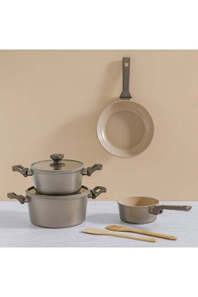Danube Home Orchid 9-Piece Cookware Set - Durable Forged Aluminium with 3MM B...
