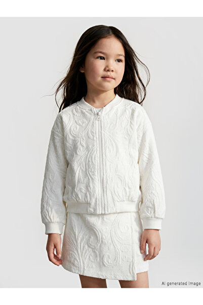 LC Waikiki Nevavm Girls' Zippered Sweatshirt with Oval Collar Pattern