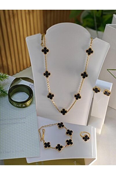 Glamour Galore Chain + Fences with Accessories