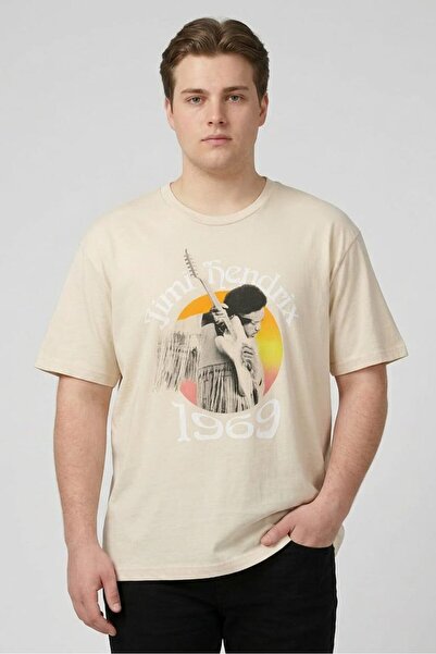 GAP Men Crew Neck Short Sleeves Graphic Print T-Shirt, Beige