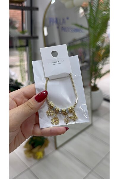 Kelebek Detaylı Çelik Charm Kadın Bileklik