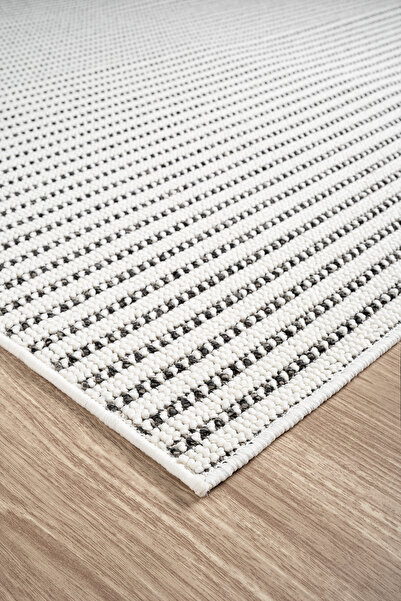 Pisa Stylish and Minimalist Design, Soft Curled Keypad, Machine Woven Carpet, Custom Size Carpet, Living Room